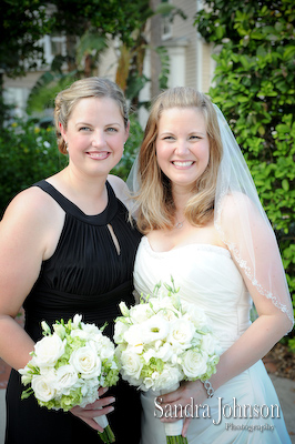 Best Courtyard Lake Lucerne - IW Phillips House Wedding Photos - Sandra Johnson (SJFoto.com)